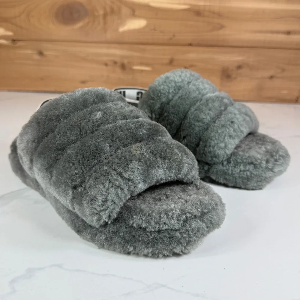 UGG Fluff Yeah Slide Charcoal Grey Kids Sheepskin Sandals Girl 2 Cozy Winter